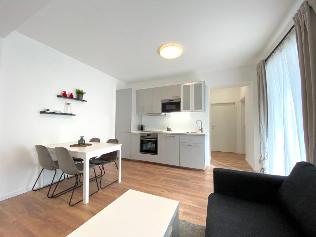 White Inn - Ferienwohnung Mit Terrasse Murzzuschlag Exterior photo