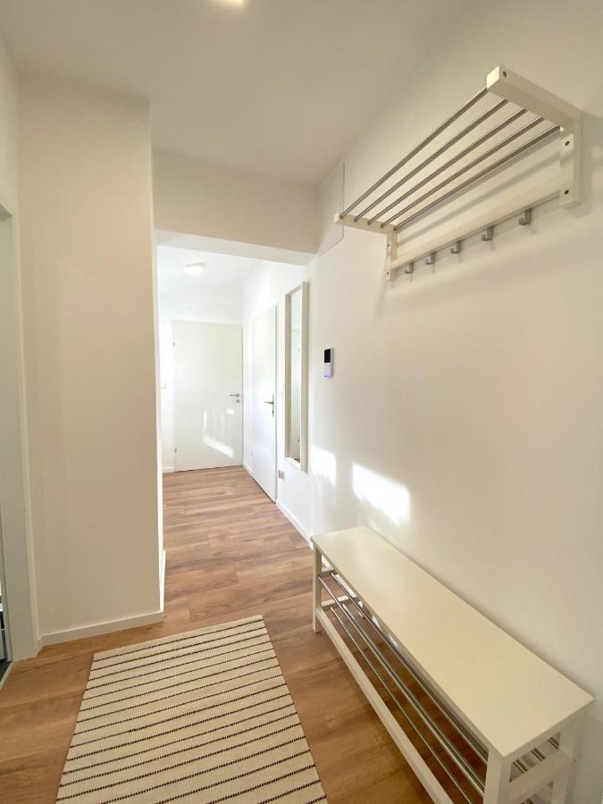 White Inn - Ferienwohnung Mit Terrasse Murzzuschlag Exterior photo